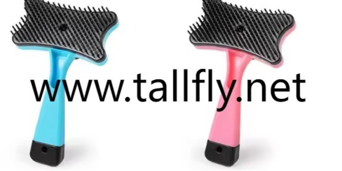 Can Tallfly Tools Help Reduce Fur Buildup In Busy Living Rooms